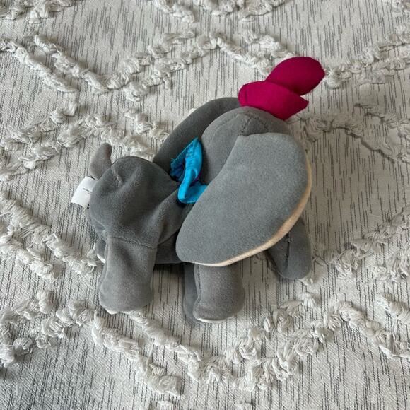 Disney Store Vintage Dumbo 8" Mini Bean Bag Plush - Picture 5 of 5